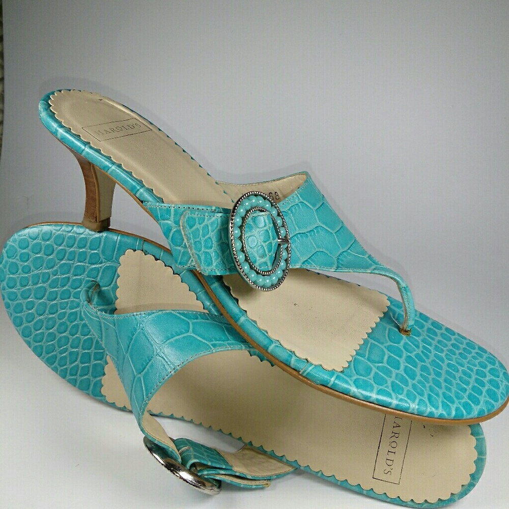 HAROLD'S Sandals Turquoise Croc Kitten Heel